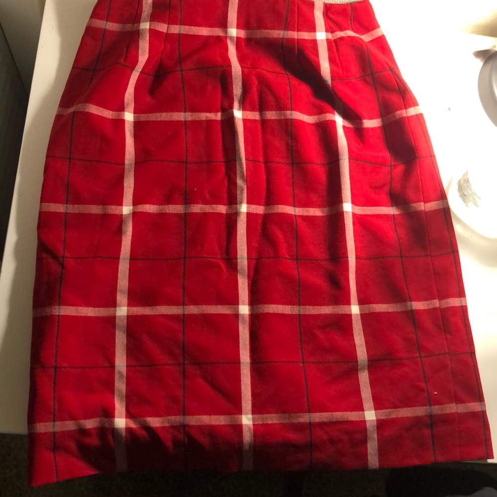Ann Taylor pencil skirt (sz 4)